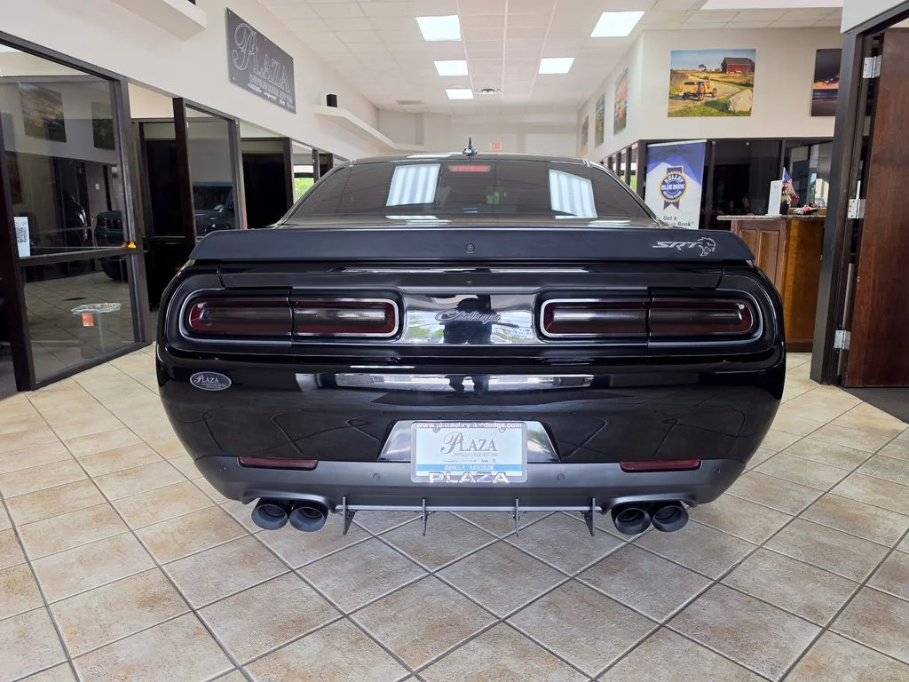 Used 2019 Pitch Black Clearcoat Dodge SRT Hellcat Redeye image 4