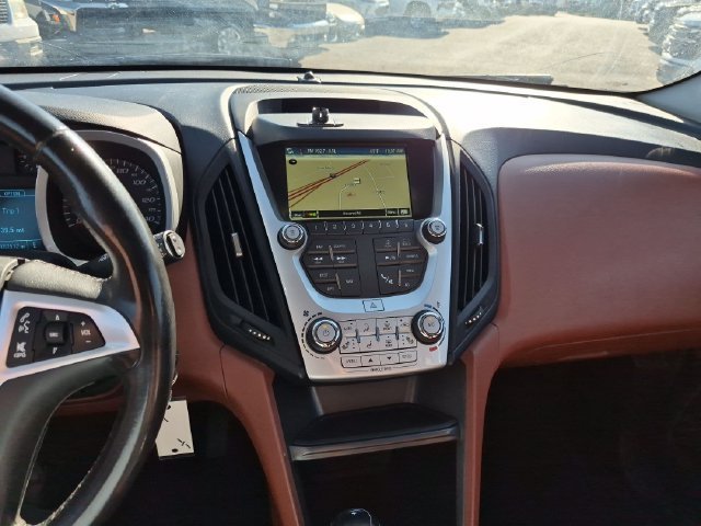 Used 2016 CHAMPAGNE SILVER METALLIC Chevrolet LTZ image 25