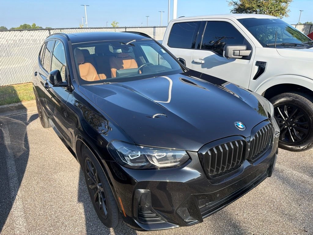 Used 2023 Black BMW sDrive30i image 2