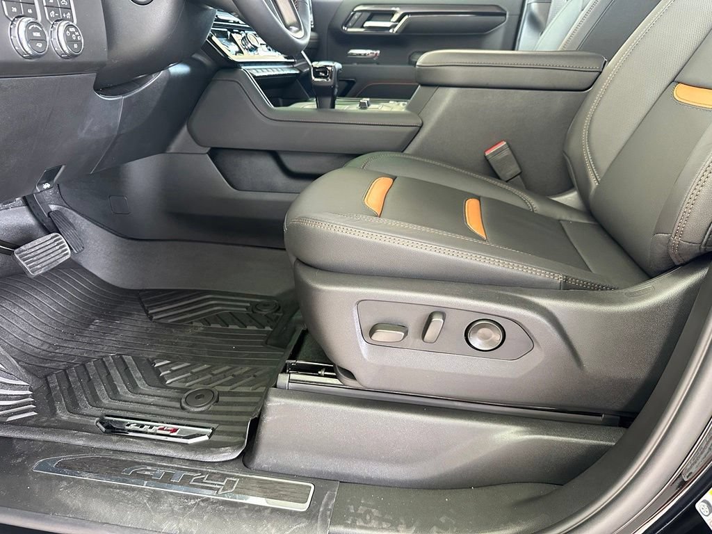 2026 GMC Sierra 1500 AT4 - Photo 14