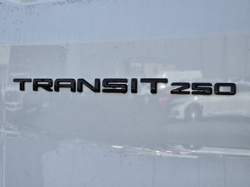 New 2026 Oxford White Ford XL image 27