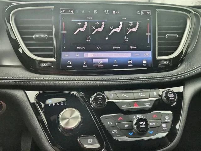 2026 Chrysler Pacifica Select - Photo 26