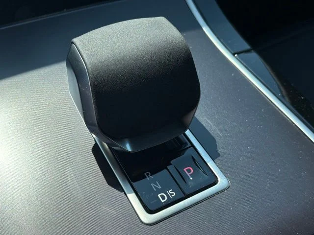 Certified Used 2026 Black Land Rover Dynamic SE image 28
