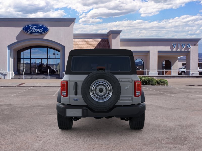 New 2026 Avalanche Gray Ford Base image 5