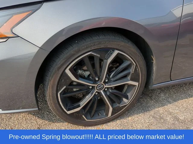 Used 2024 Gray Nissan 2.5 SR image 6