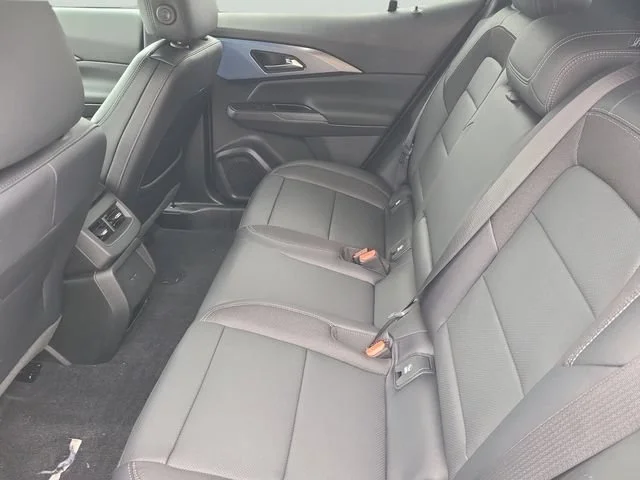 New 2026 Summit White Chevrolet LT image 15