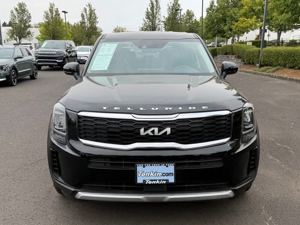 Used 2022 Ebony Black Kia LX image 3