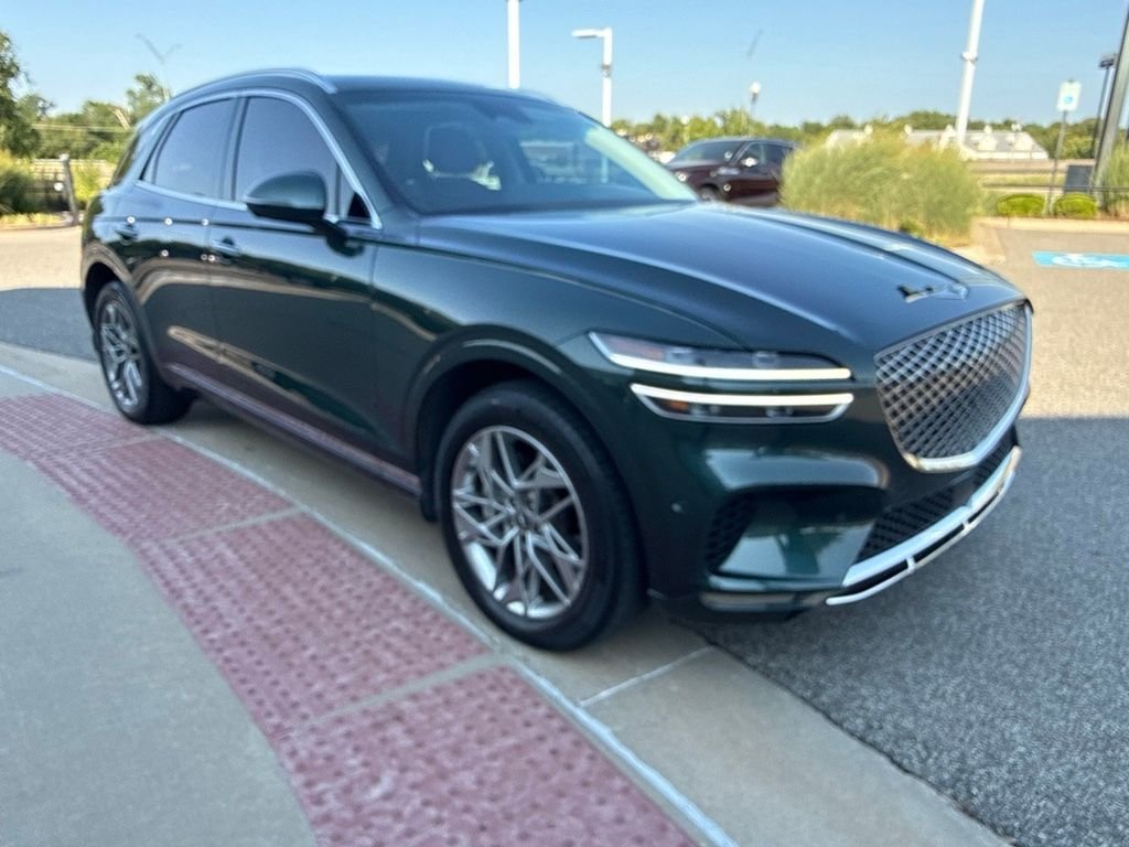 Used 2023 Green Genesis 2.5T image 3