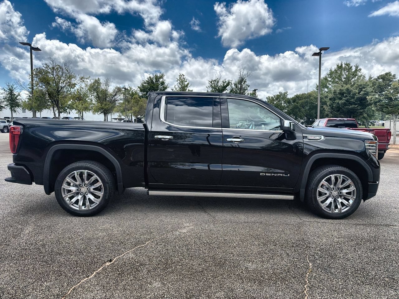 2026 GMC Sierra 1500 Denali - Photo 9