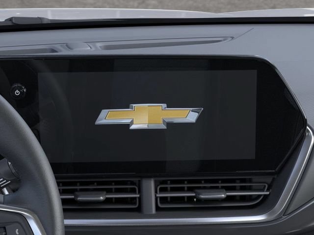 New 2026 Summit White Chevrolet ACTIV image 21