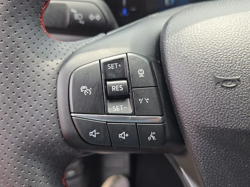 Used 2025 Carbonized Gray Metallic Ford ST-Line image 24