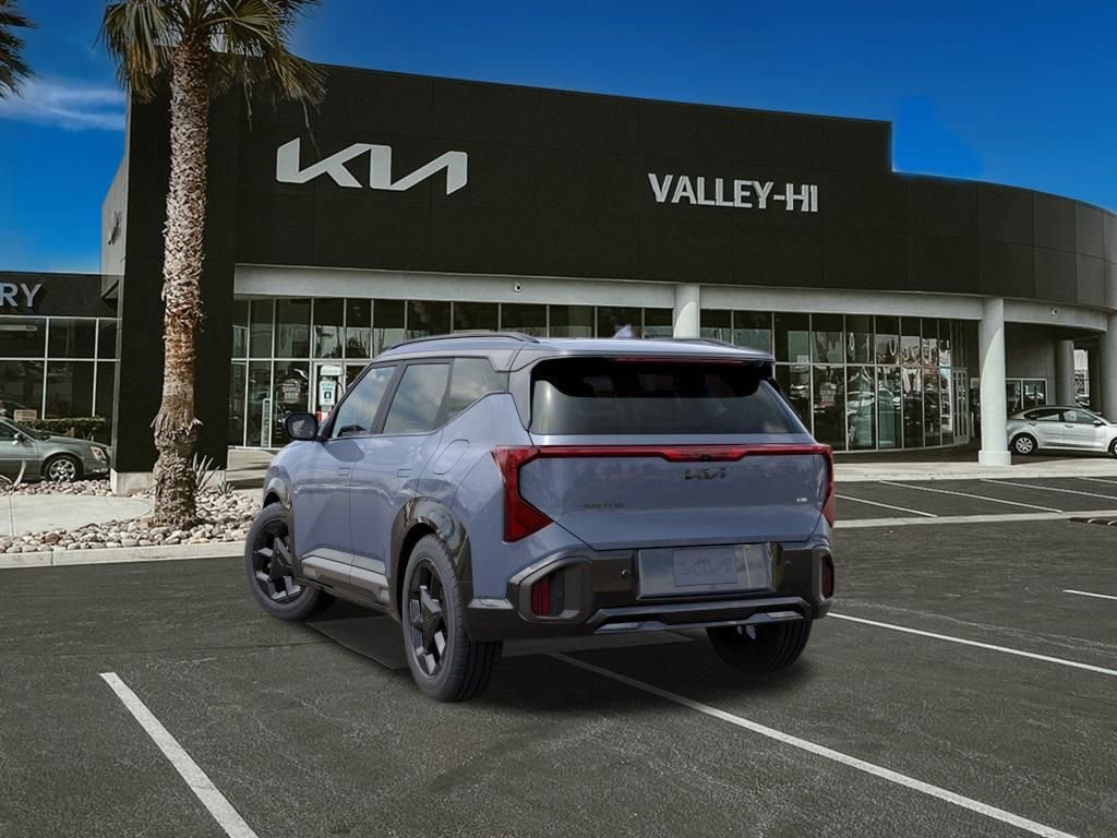 New 2027 Pale Gray Kia X-Line S image 4