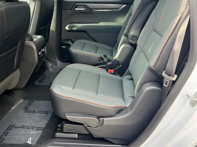 2026 GMC Acadia AT4 - Photo 22