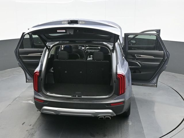 Used 2022 Silver Kia SX image 27
