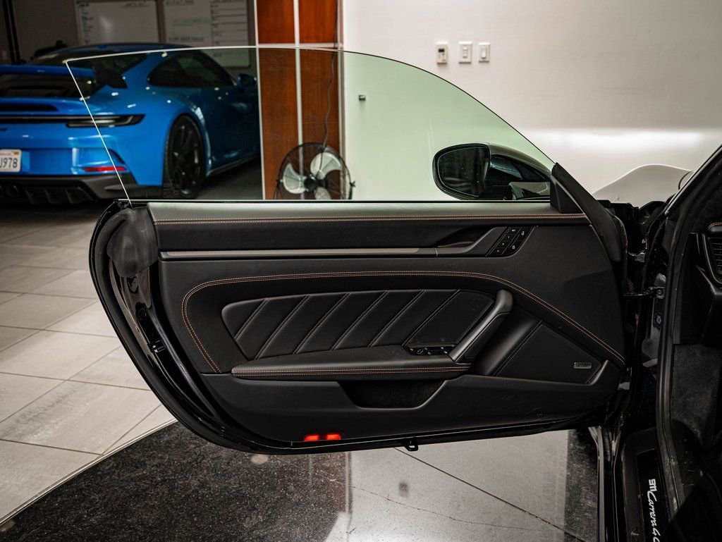 Used 2025 Jet Black Porsche Carrera 4 GTS image 37