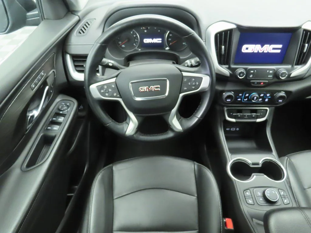 Used 2023 Black GMC SLT image 10
