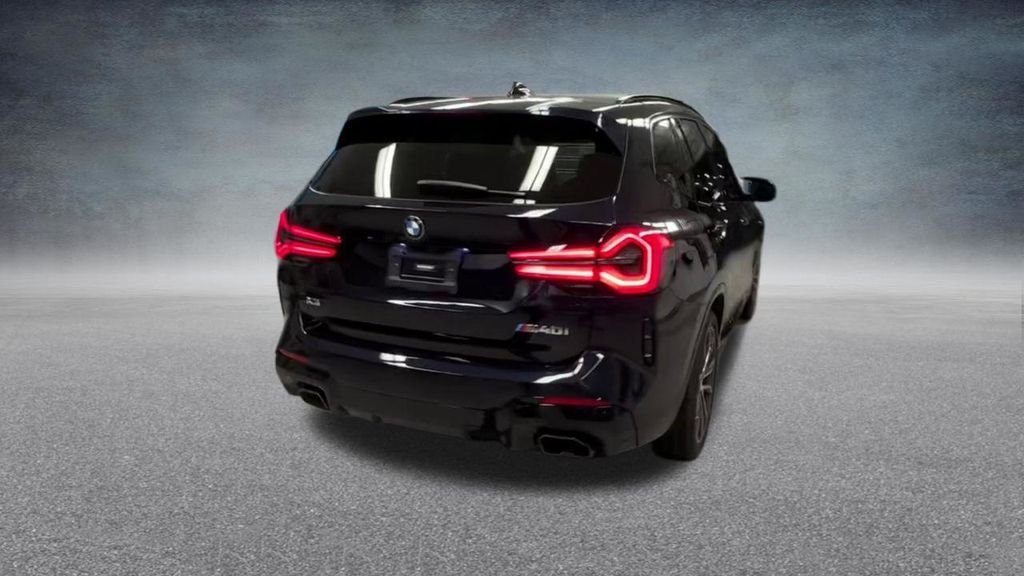 Used 2022 Black BMW M40i image 23