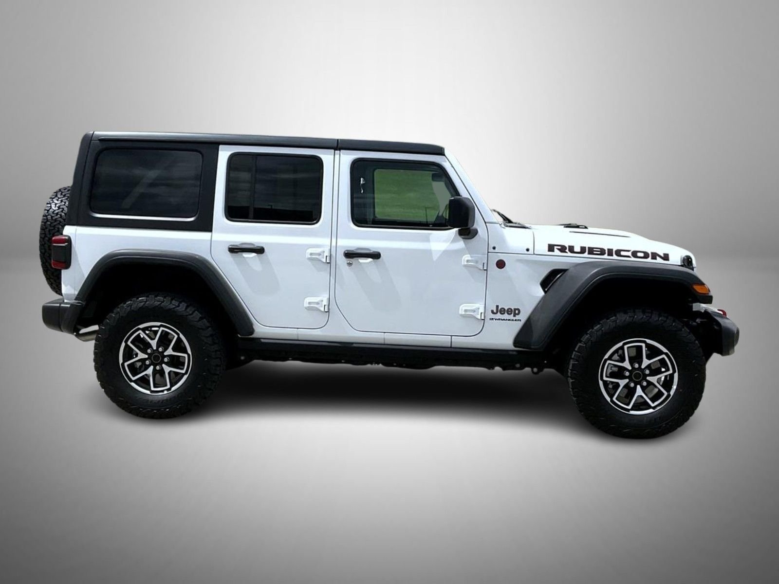 Used 2025 White/off-white Jeep Rubicon image 4