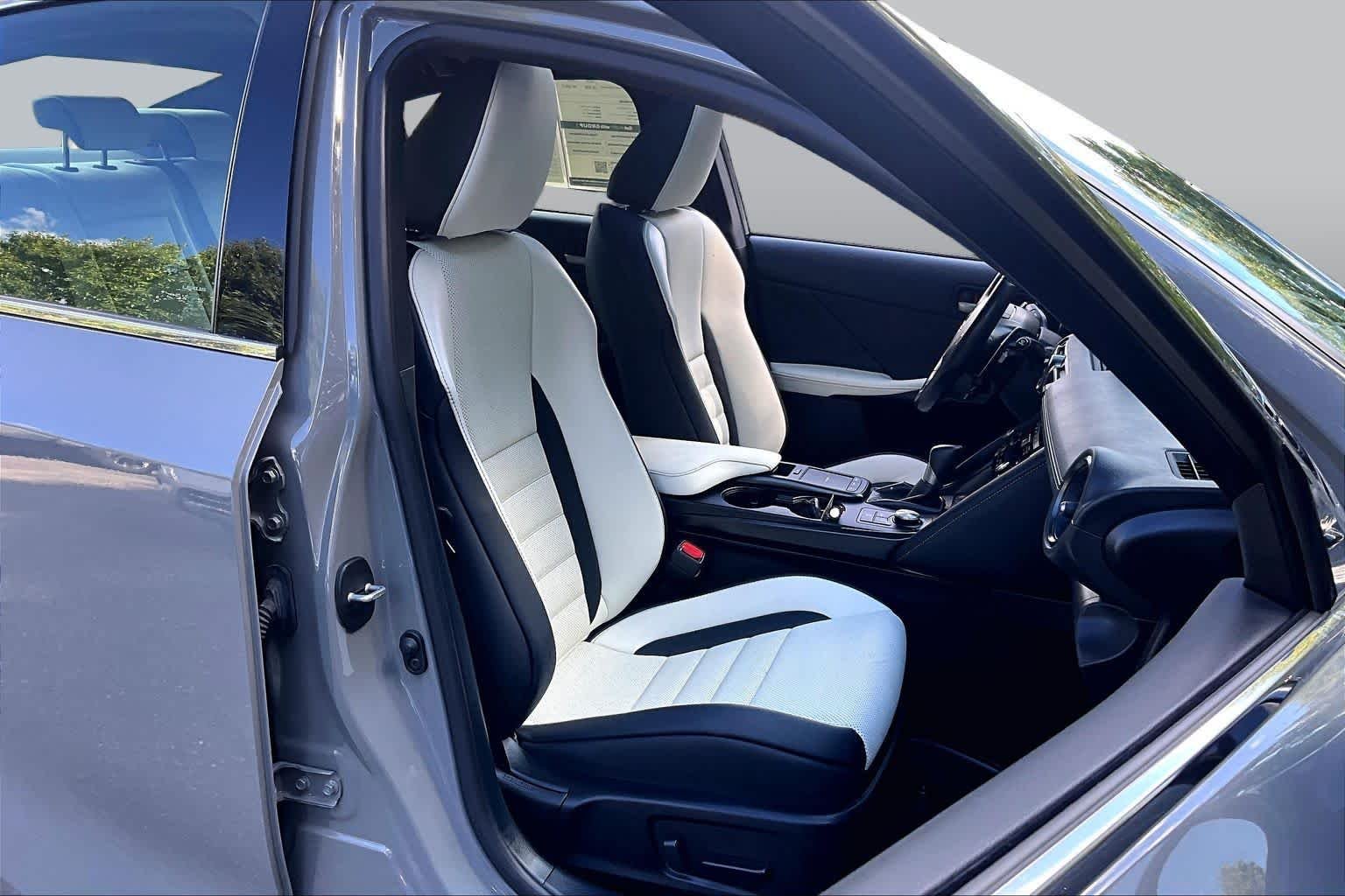 Used 2024 Incognito Lexus F SPORT image 8