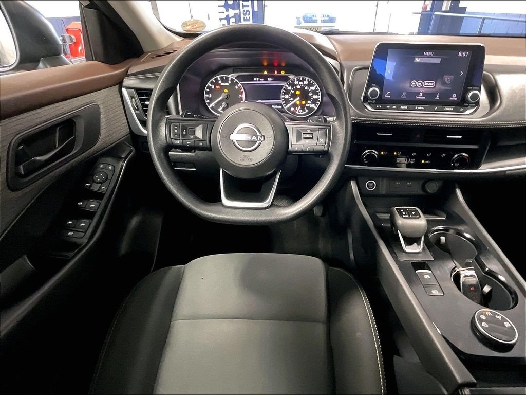 Used 2023 Black Nissan S image 17