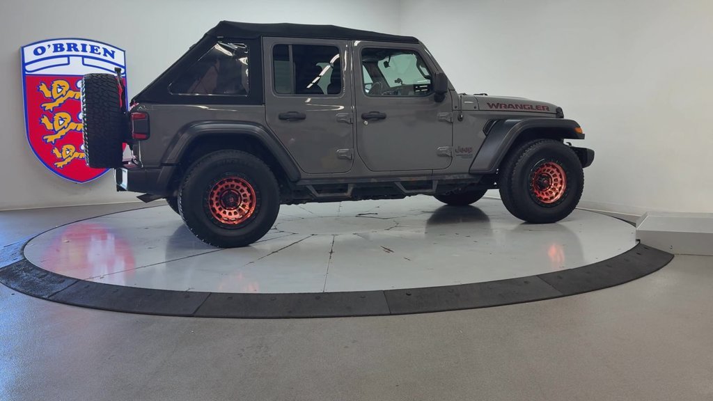 Used 2020 Gray Clearcoat Jeep Unlimited Sport S image 4