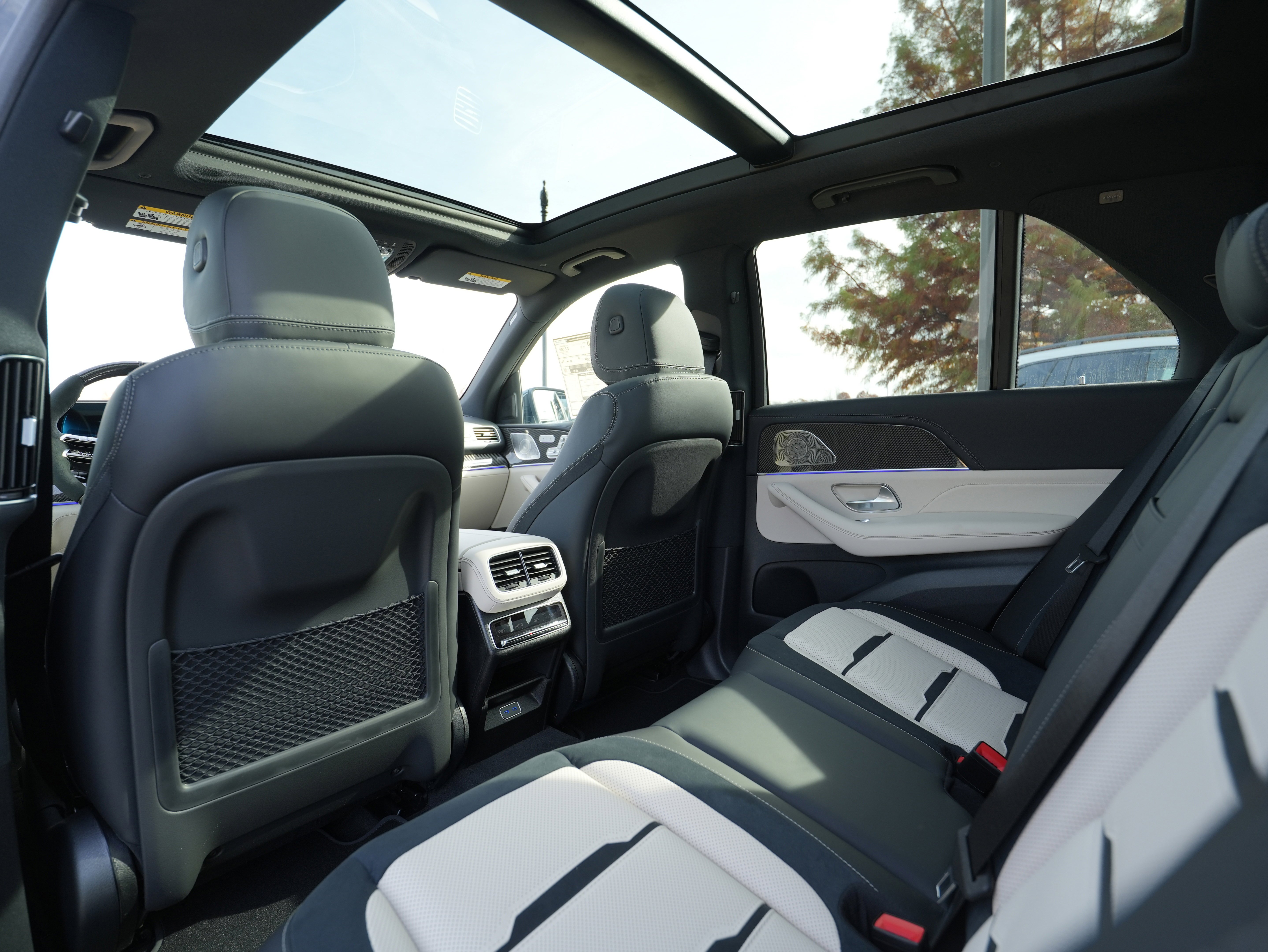 New 2026 OBSIDIAN BLACK Mercedes-Benz AMG® GLE 53 image 47