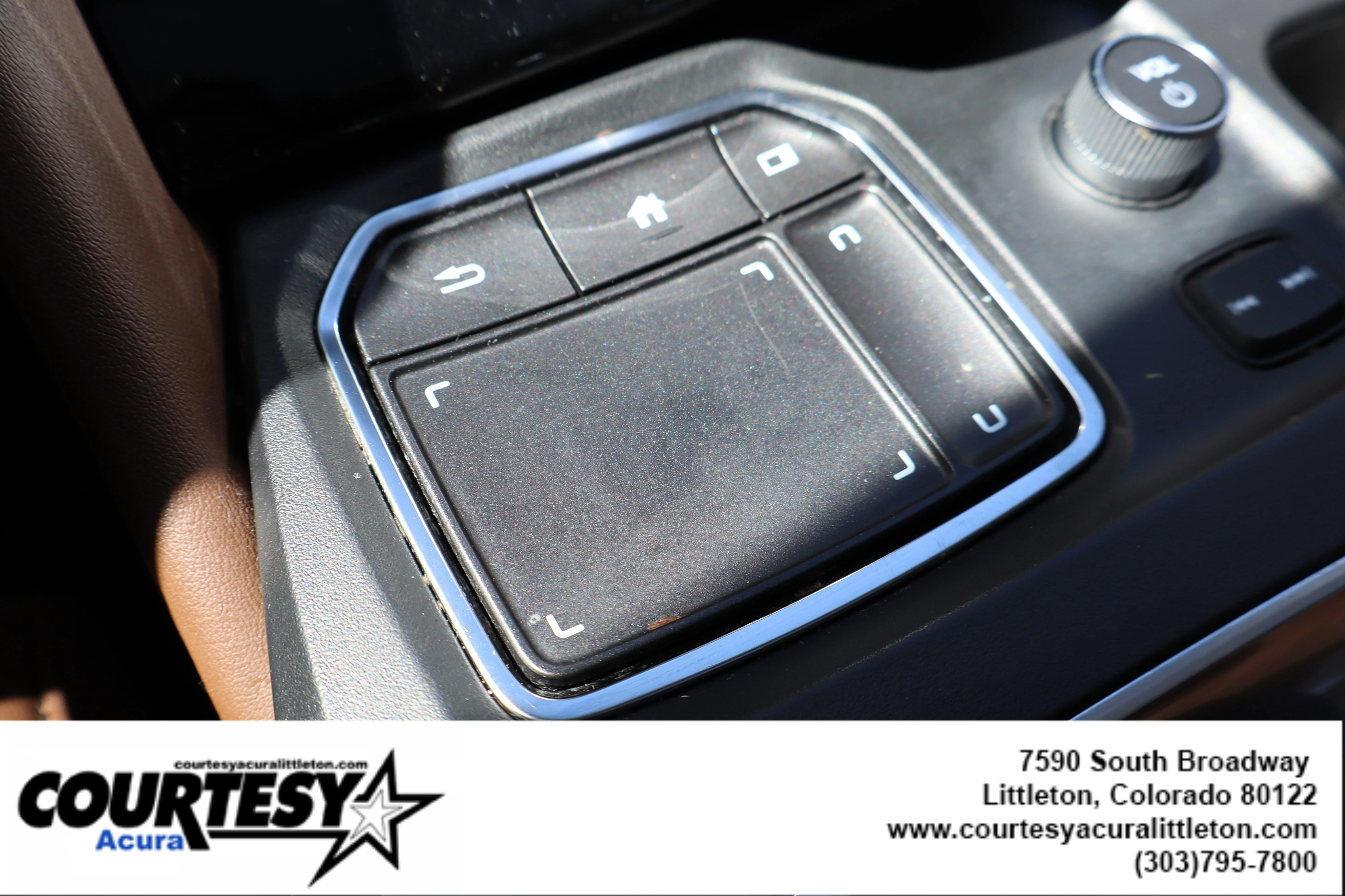 Used 2024 Liquid Carbon Metallic Acura SH-AWD TECH image 58