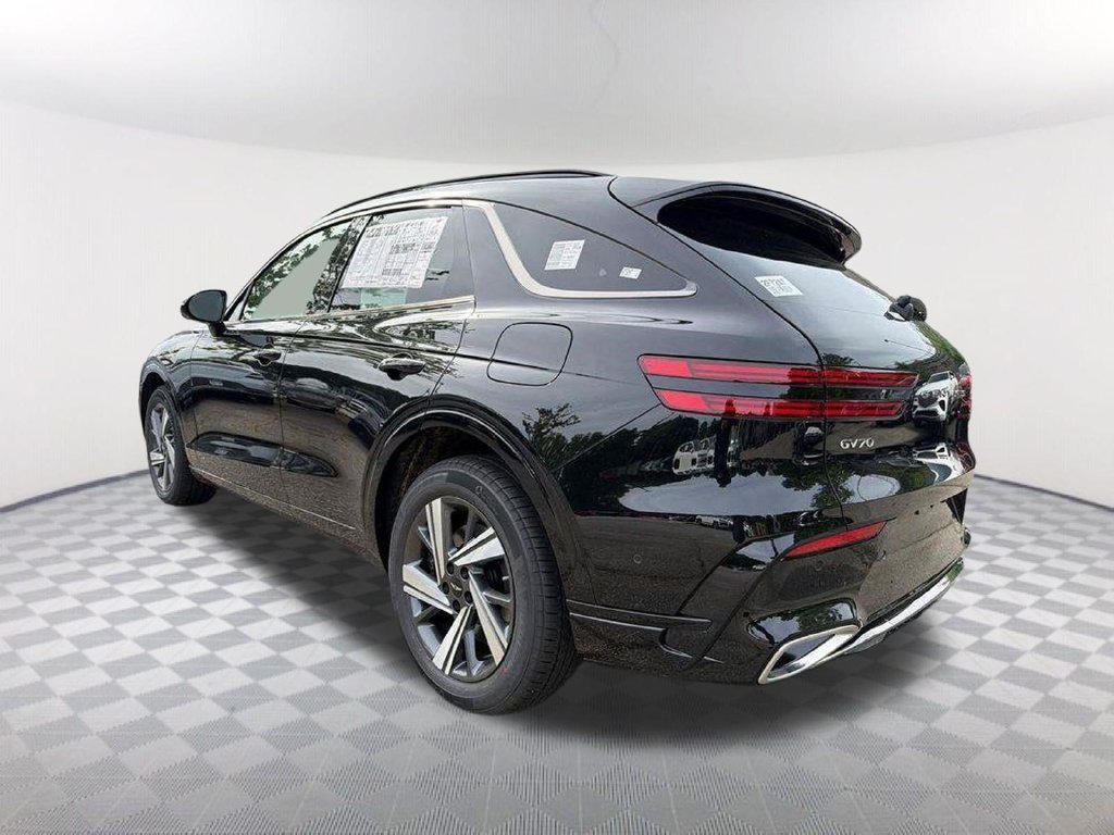 Used 2026 Black Genesis 3.5T Sport Advanced image 7