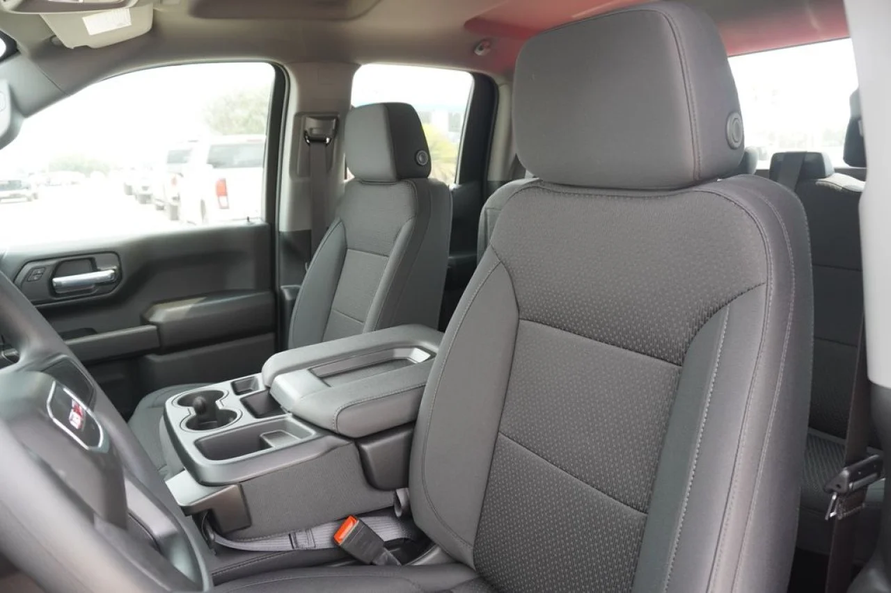 2026 GMC Sierra 1500 Pro - Photo 16
