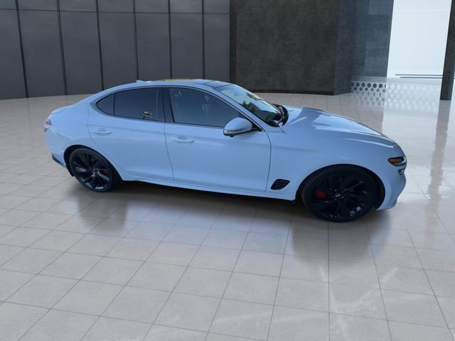 2023 GENESIS G70 Standard - Photo 9