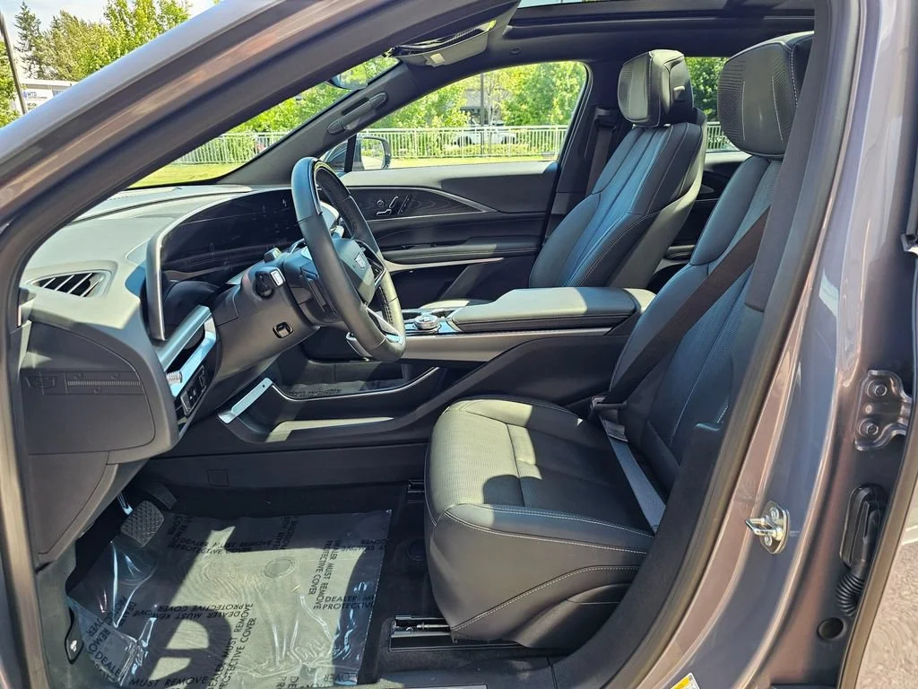 Certified Used 2024 Celestial Metallic Cadillac Luxury 2 image 20