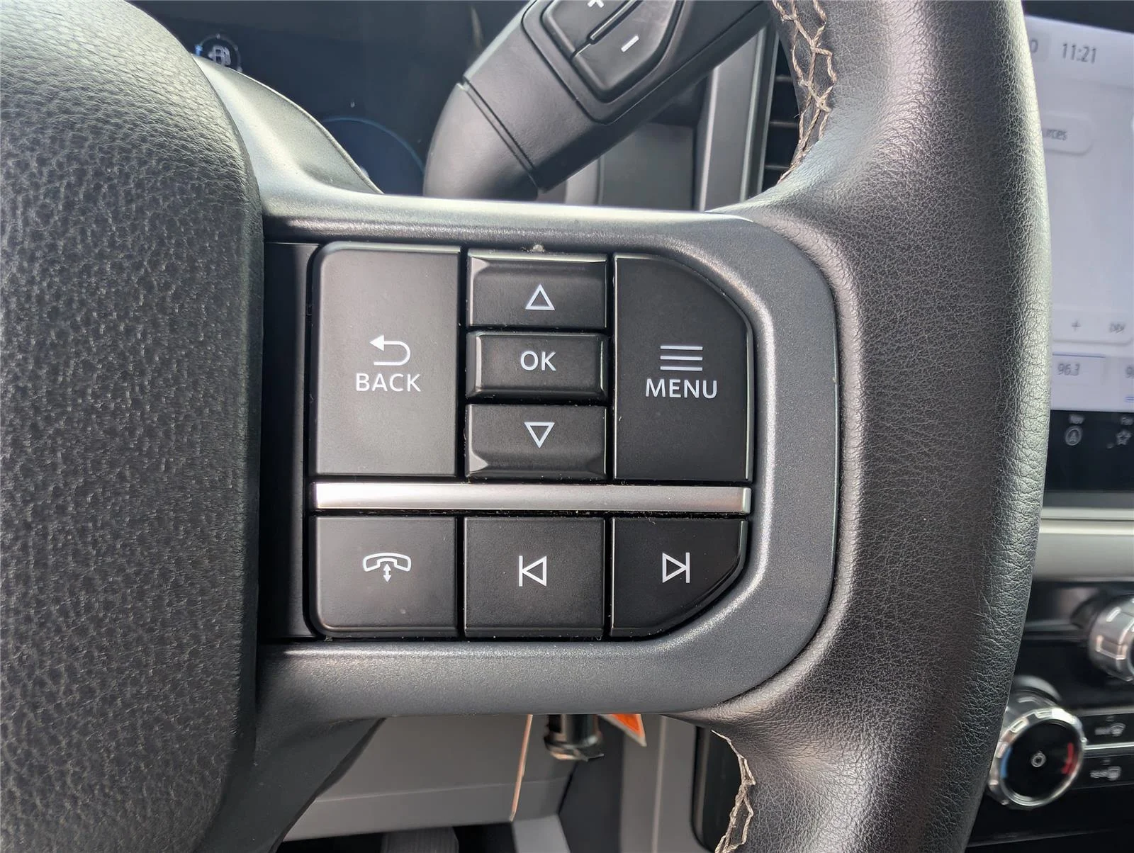 Used 2024 Agate Black Ford XLT image 17
