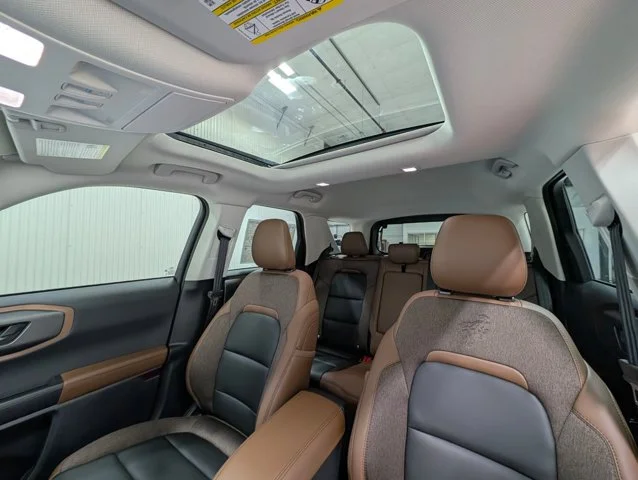 New 2026 Azure Gray Metallic Tri-Coat Ford Outer Banks® image 40
