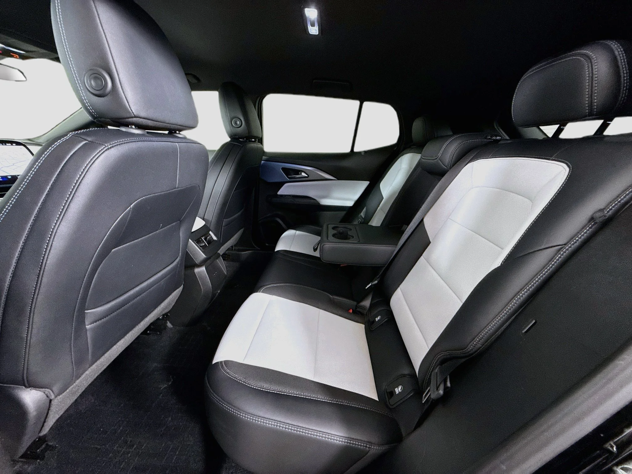 Used 2025 Black Chevrolet LT image 26