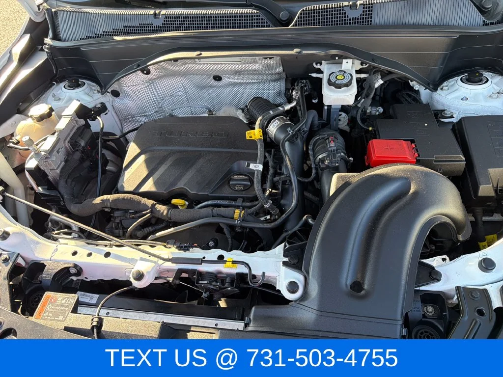 Used 2025 White Chevrolet LT image 23
