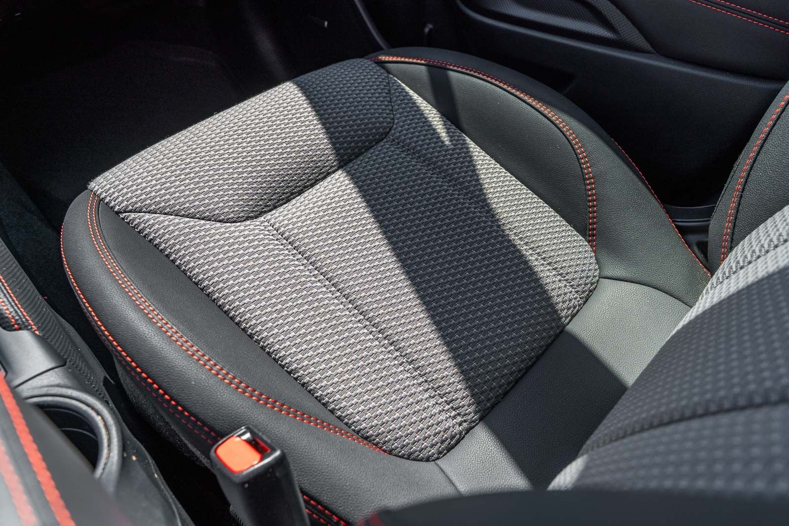 Used 2024 White Subaru Sport image 30