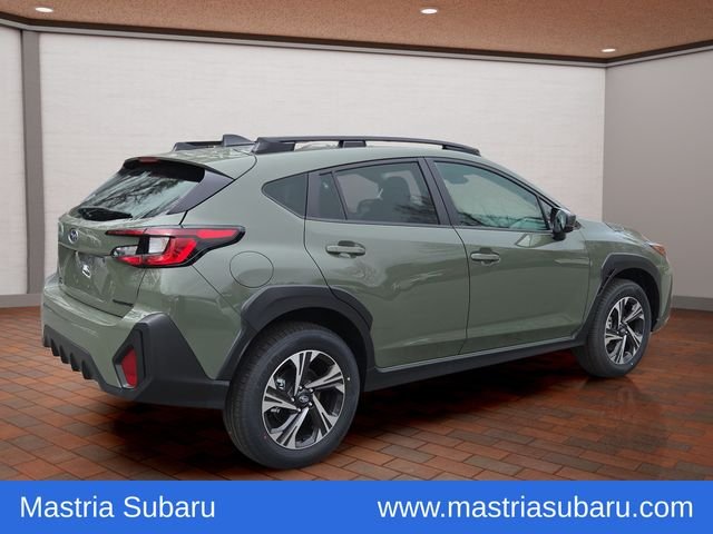 Used 2026 Alpine Green Subaru Premium image 3