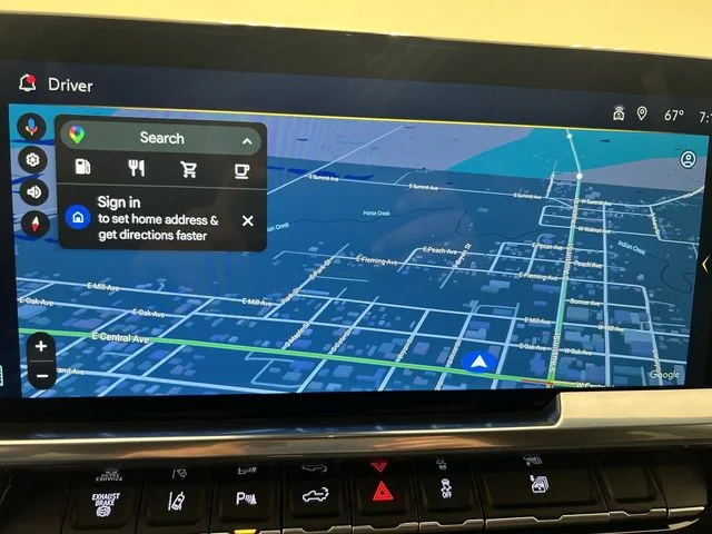 Used 2025 Summit White Chevrolet LT image 13