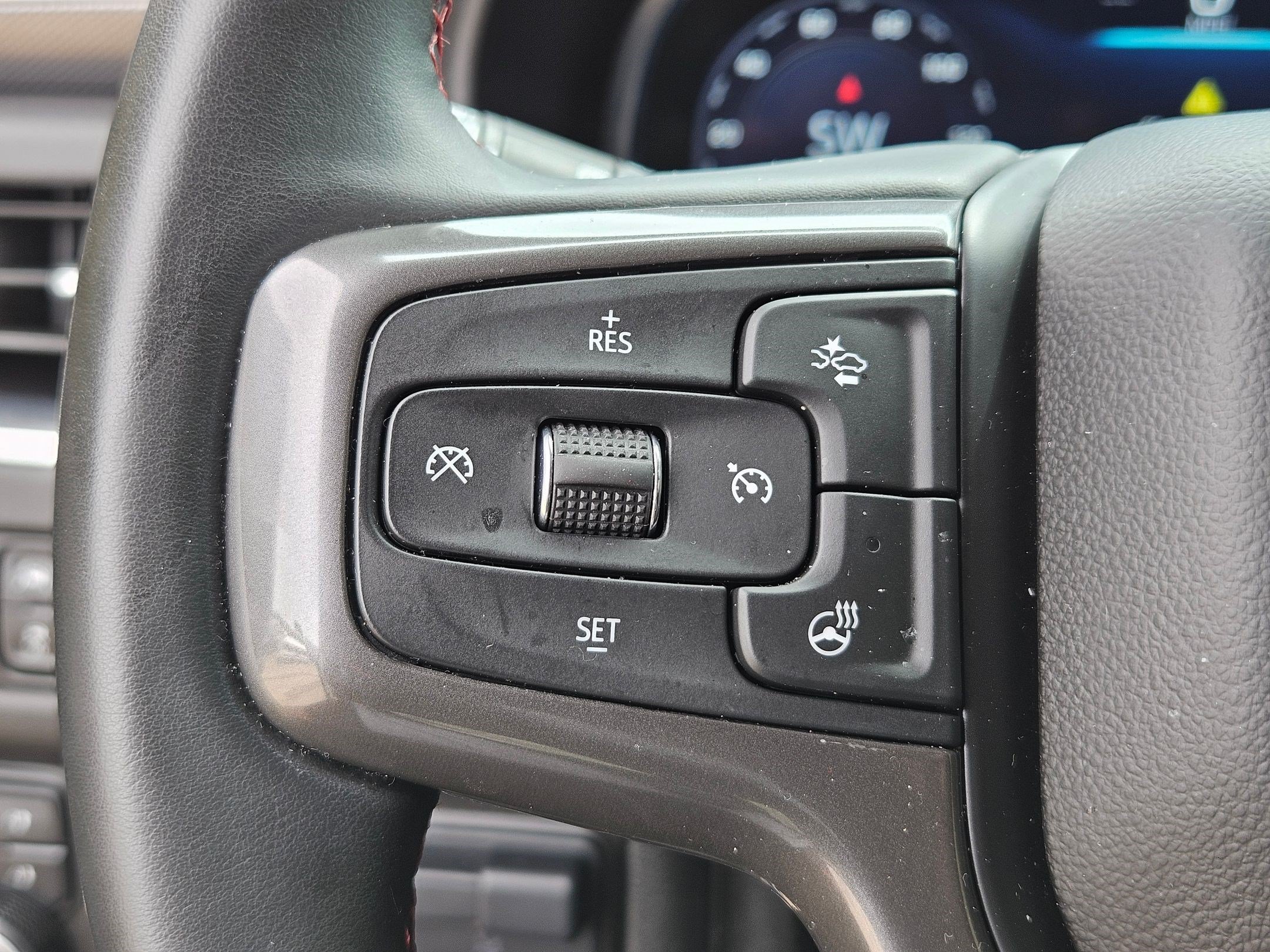 Used 2024 Summit White Chevrolet RST image 16