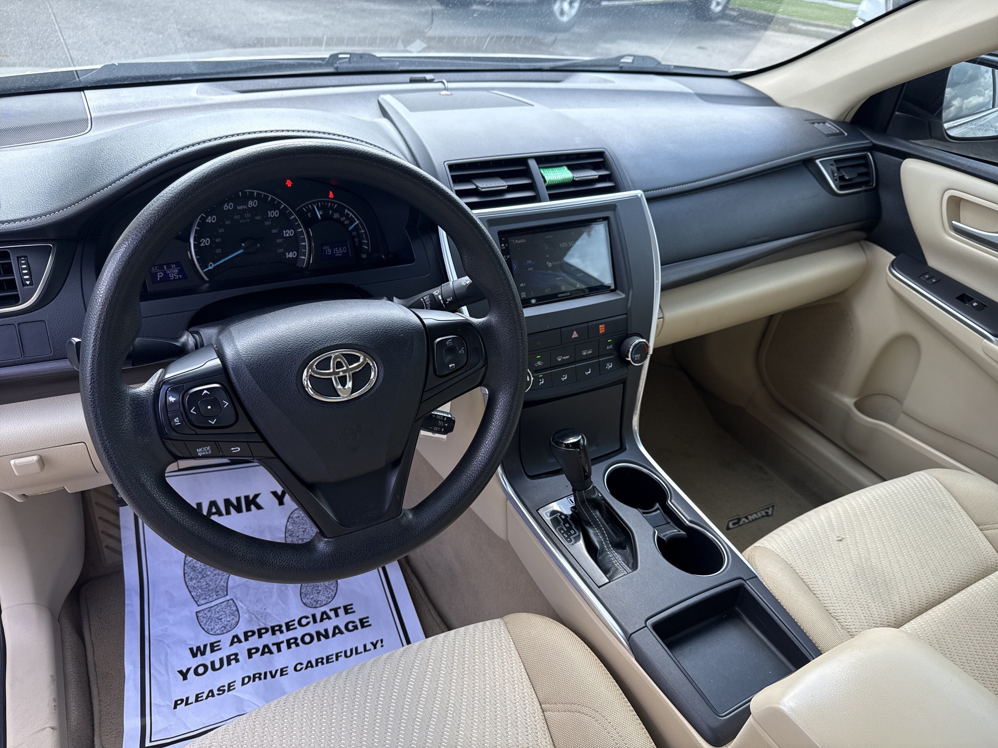Used 2015 Gold Toyota LE image 20