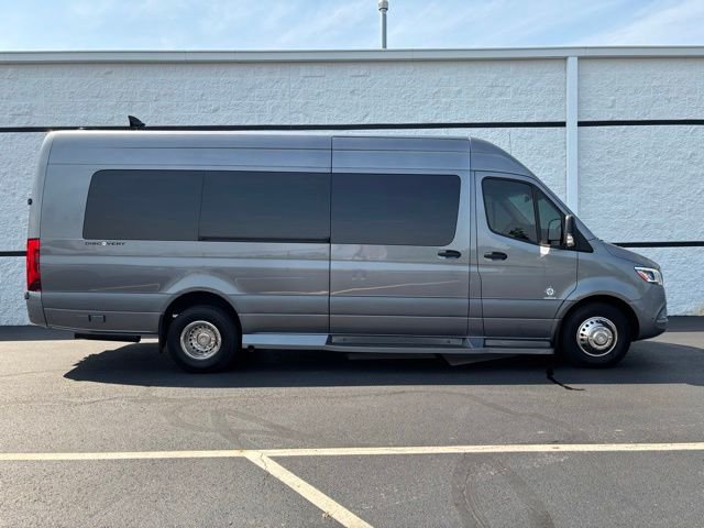 Used 2023 Gray Mercedes-Benz Midwest Automotive image 6