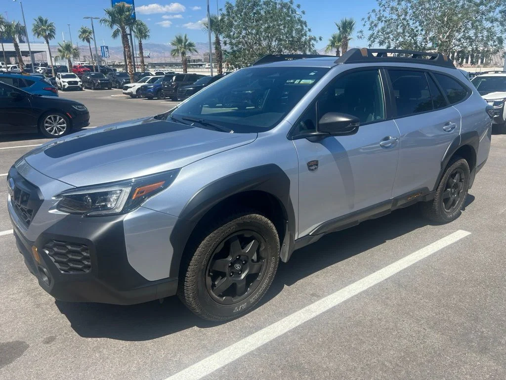 Certified Used 2025 Silver Subaru Wilderness image 31