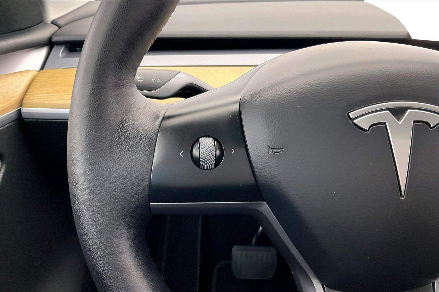 Used 2023 Midnight Silver Metallic Tesla Long Range image 20