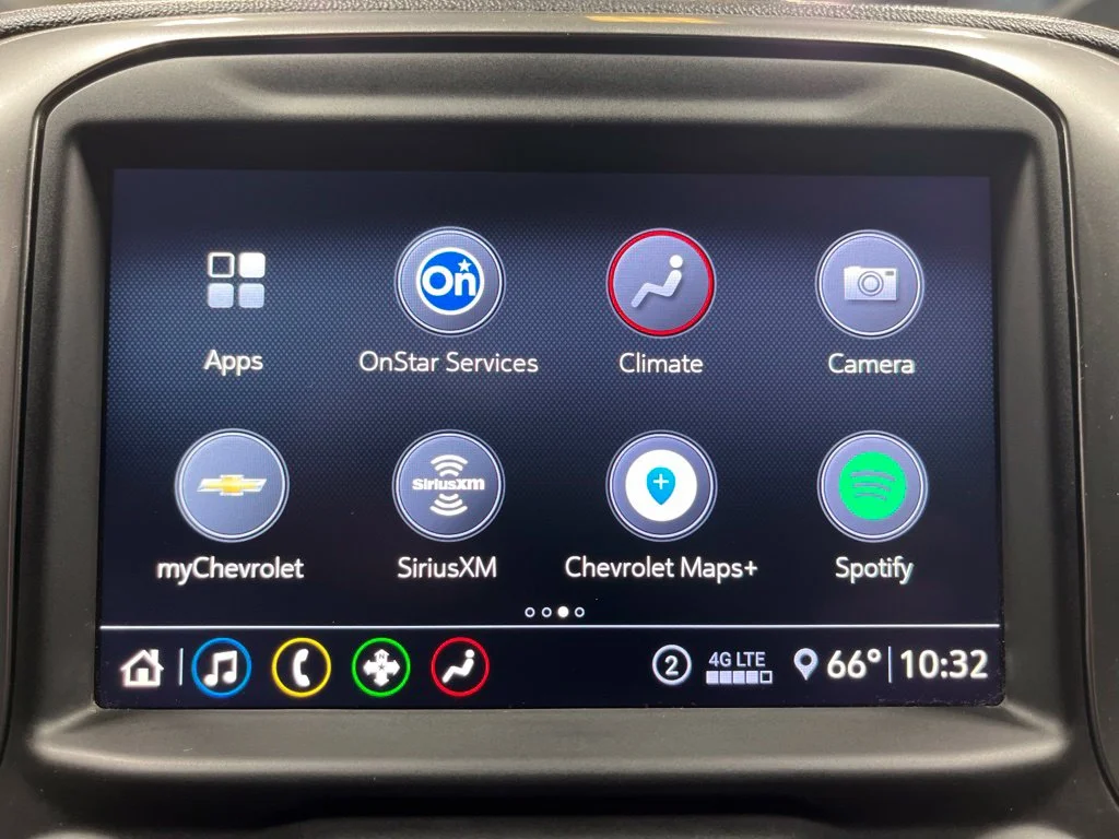 Used 2020 Summit White Chevrolet RST image 20