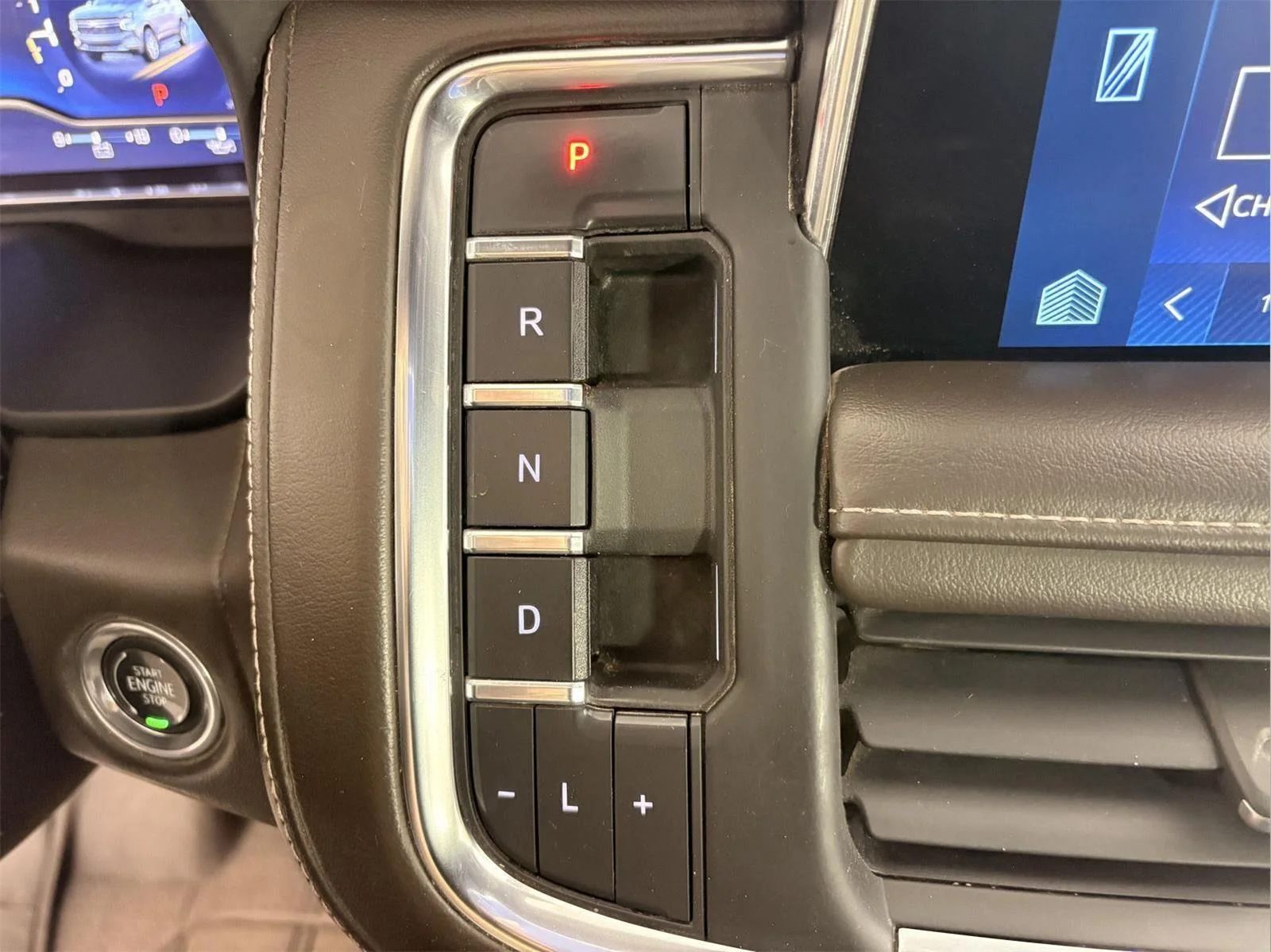 Used 2022 Midnight Blue Metallic Chevrolet LT image 34