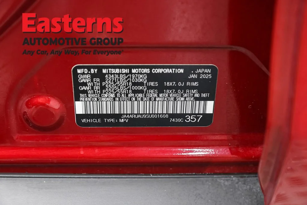 Used 2025 Red Mitsubishi 2.0 SE image 36