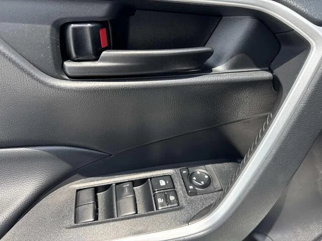 Used 2023 Silver Sky Metallic Toyota LE image 18