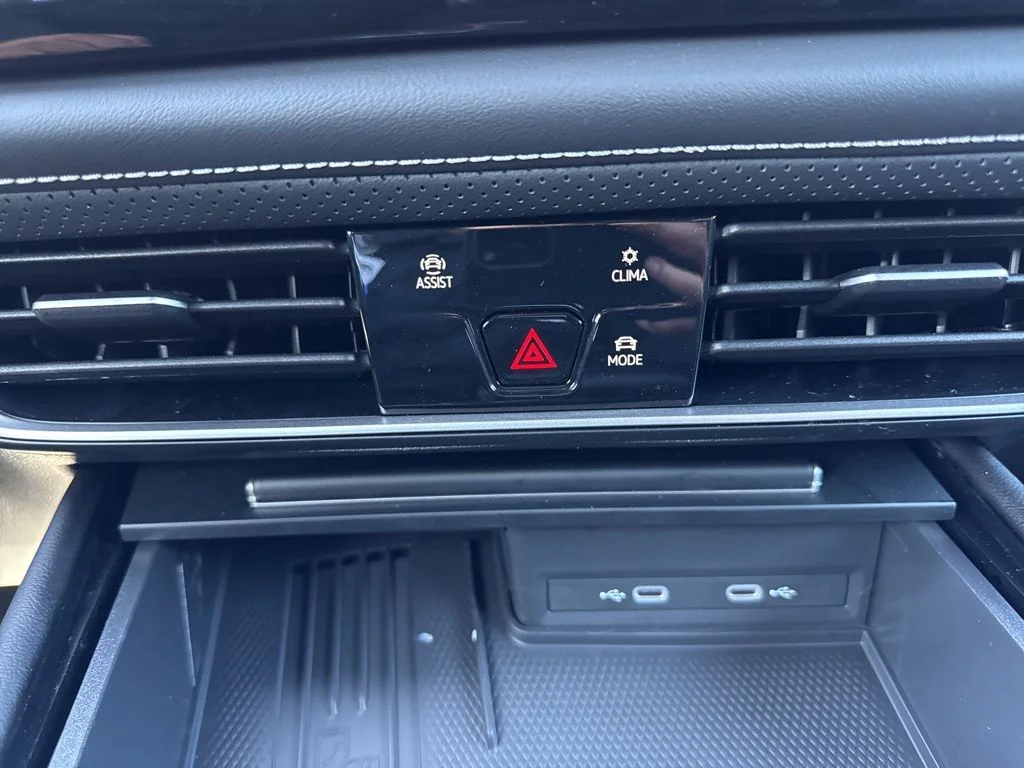 New 2026 Black Volkswagen 2.0T SE image 25