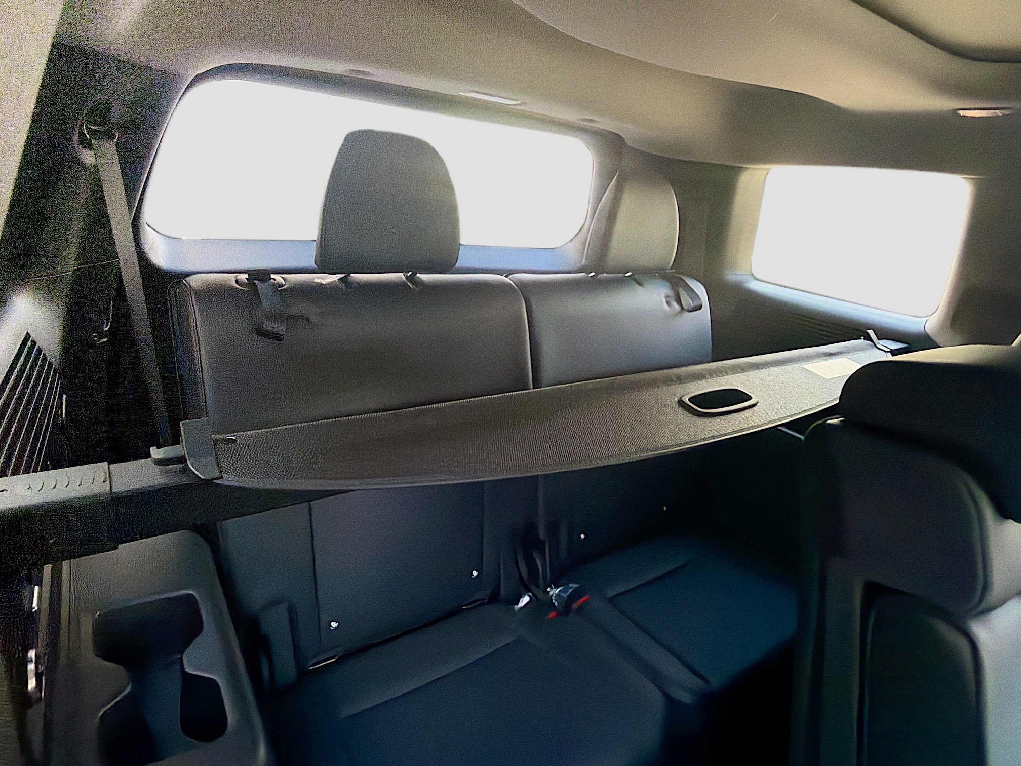 2025 Hyundai Santa Fe Limited - Photo 27
