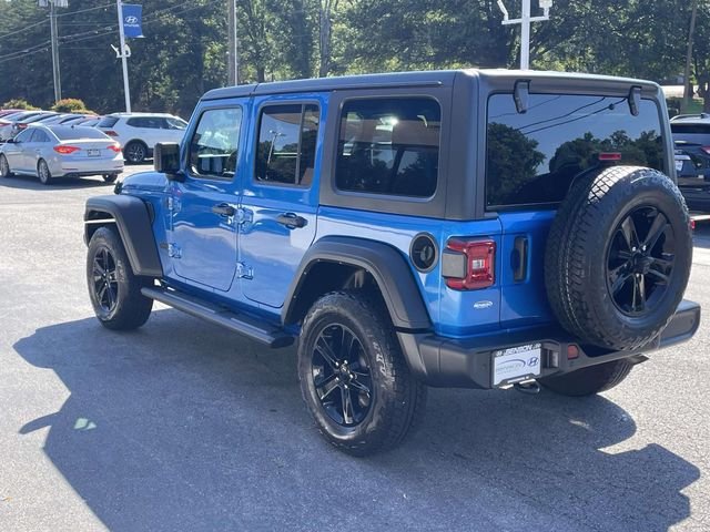 Used 2021 Blue Pearl Jeep Unlimited Sport Altitude image 4